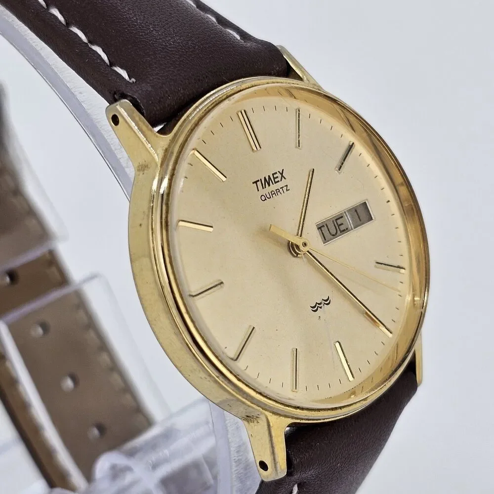 VTG Timex Men's Watch 32MM Gold Dial DayDate New Brown Leather Bands New Battery